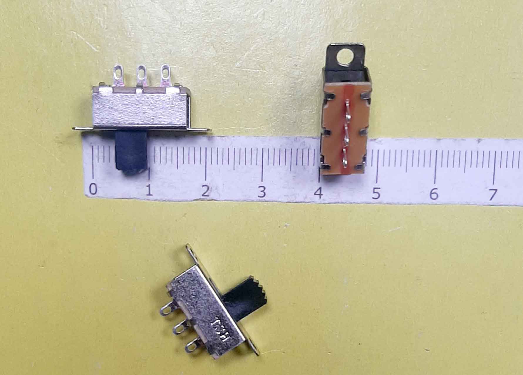 Переключатель № 36.1 SS12D 14G7 2 положения